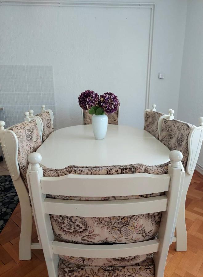 Dream Lägenhet Otočac Exteriör bild