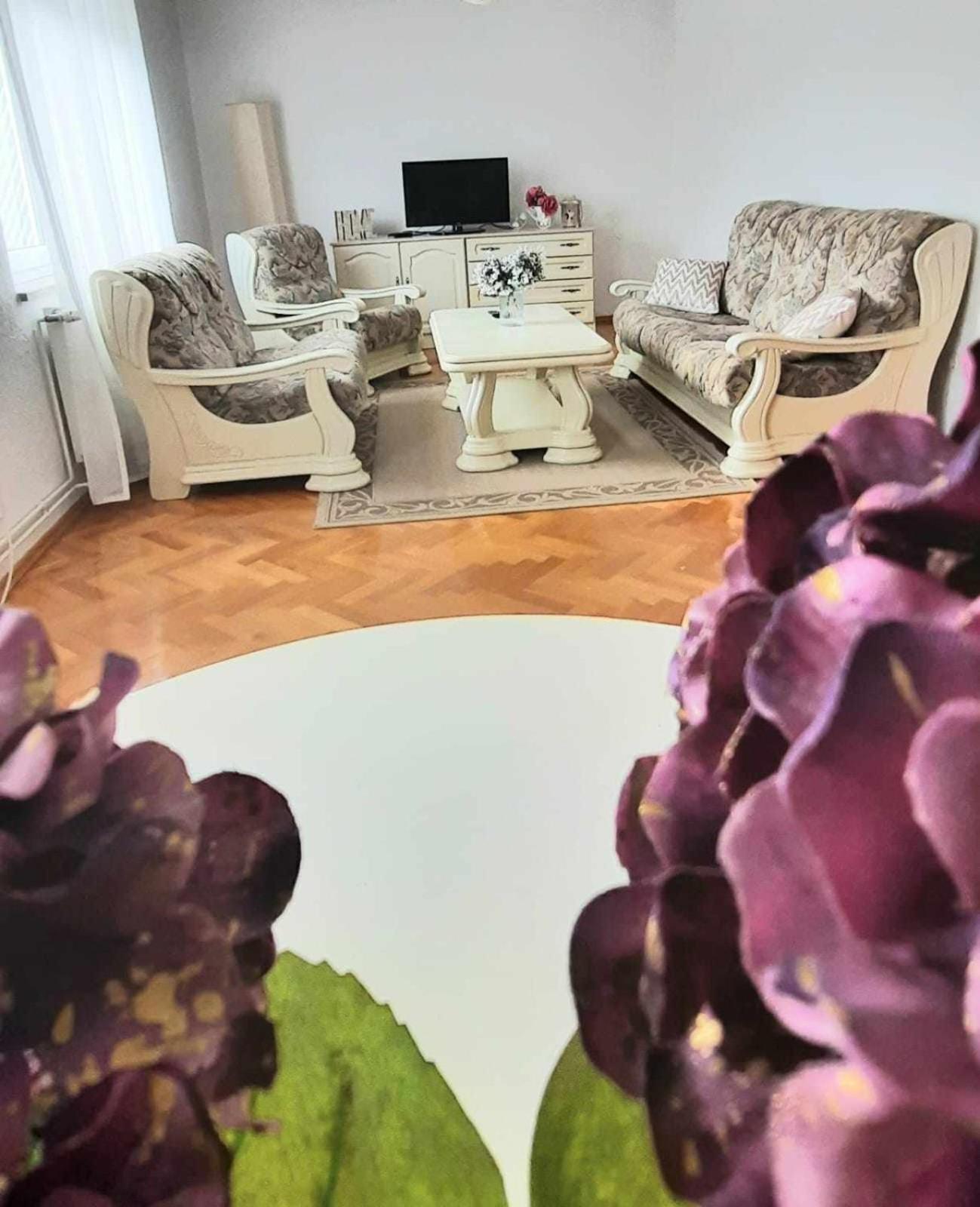 Dream Lägenhet Otočac Exteriör bild